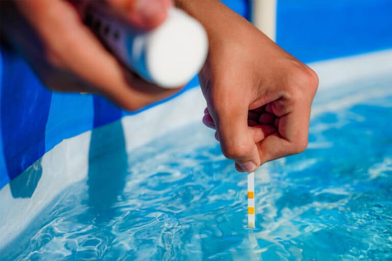 Residential swimming pool maintenance Cairns